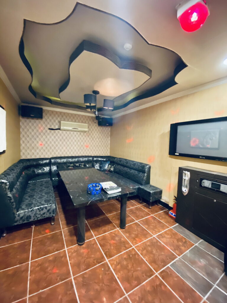 구미 월세 스테이라움 공용 공간 노래방