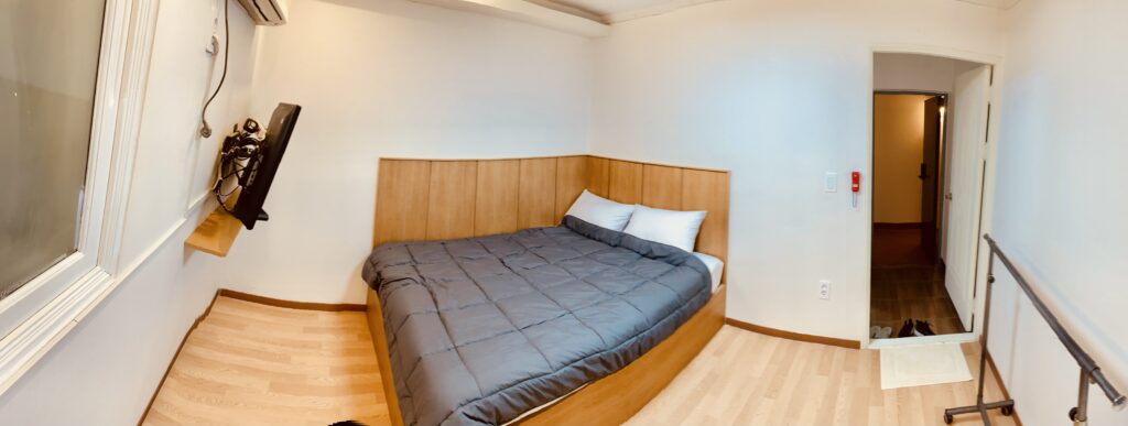 스테이라움 모텔 달방 월세 202호 객실 전체 사진