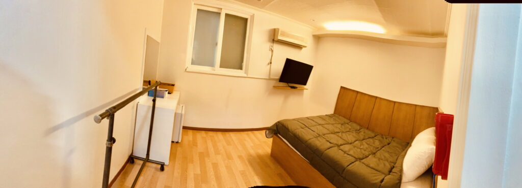 스테이라움 모텔 달방 월세 202호 객실 전체 사진